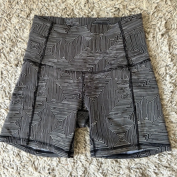 Lululemon shorts - Picture 2 of 2